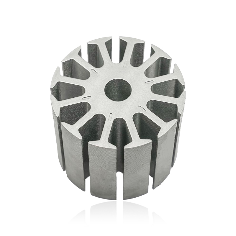 چگونه استاتور موتور پمپ آب و هسته روتور به پایداری گشتاور و عملکرد روان موتور پمپ آب کمک می کند؟